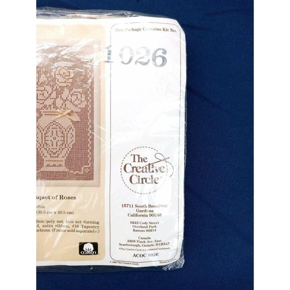 Creative Circle Kit 1026 Hemmed With Prayer Vintage Cross Stitch 1989 New USA - Picture 5 of 7